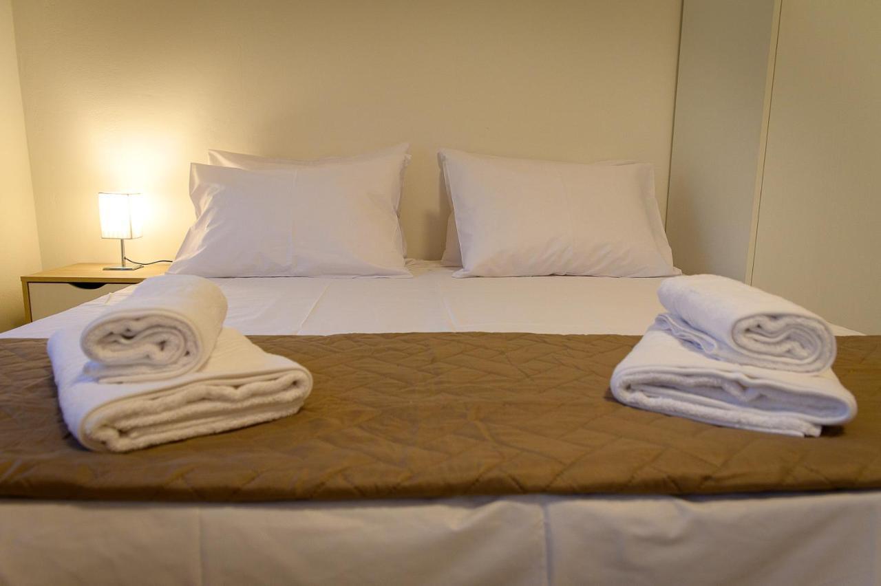 Uni Island - City Center Suites 伊拉克利翁 外观 照片