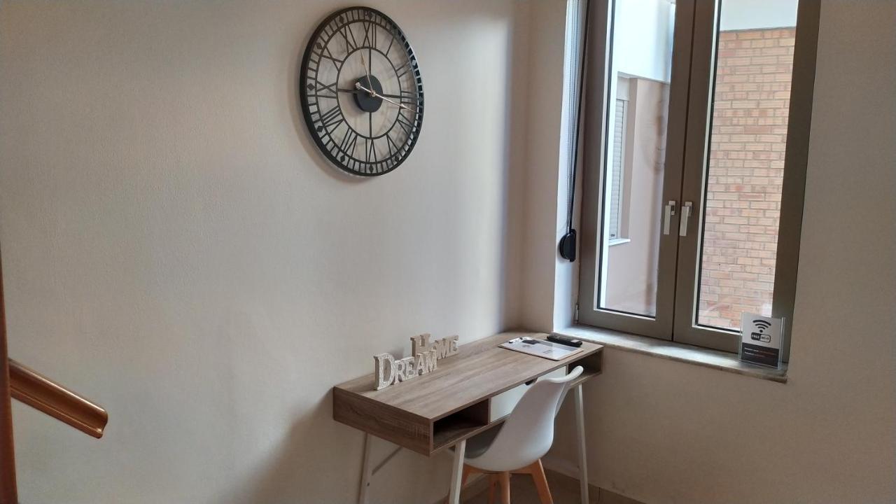 Uni Island - City Center Suites 伊拉克利翁 外观 照片